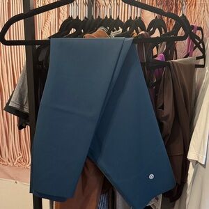 lululemon athletica Glow Up SHR TIGHT 25”Leggings